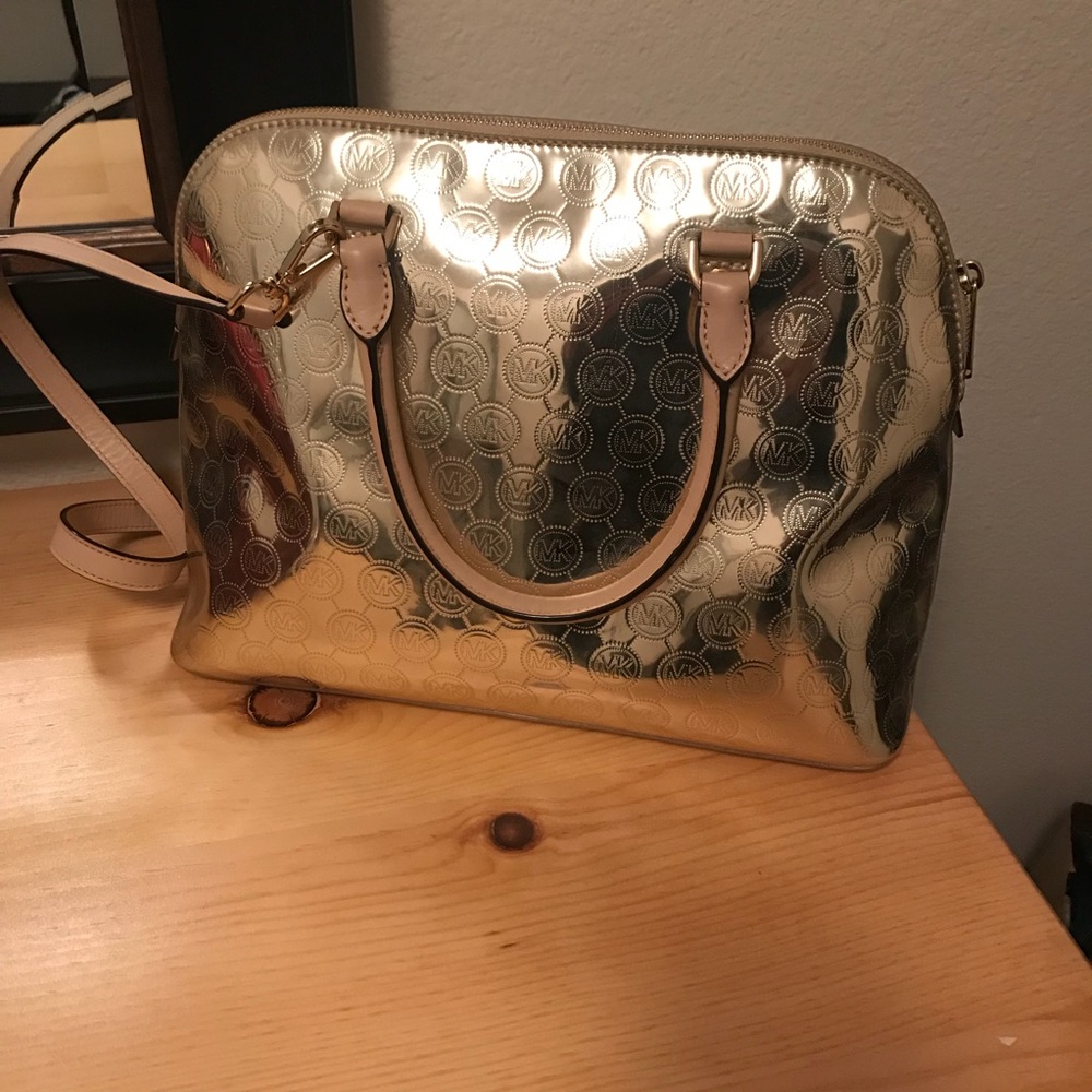 Michael Kors Bag - Picture 3 of 7
